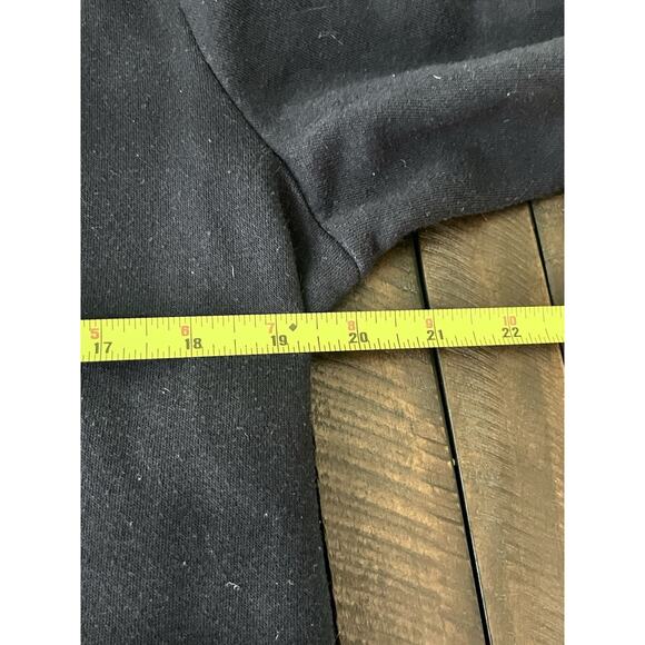 Old Navy Unisex Size Medium Bigfoot Sasquatch Santa Christmas Believe Sweater - Picture 11 of 11